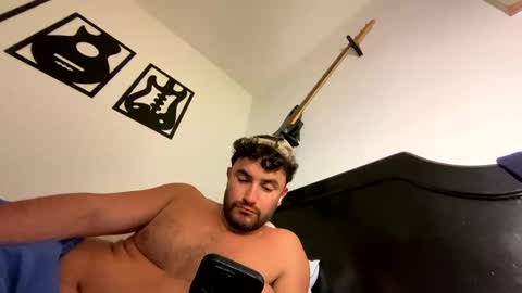 Snapshot of ziir2 chatting on February 10, 9:25 am Ziir online show from February 10, 9:25 am