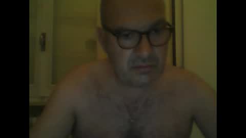 Snapshot of zino9372 chatting on September 14, 3:16 am zino9372 online show from September 14, 3:16 am