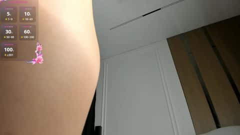 Snapshot of zirael_swan chatting on May 22, 3:46 am zirael_swan online show from May 22, 3:46 am
