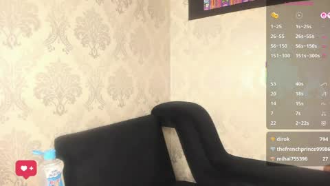 Snapshot of zisary chatting on May 7, 6:13 pm Zisary online show from May 7, 6:13 pm