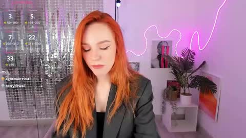 Snapshot of zlata_az chatting on May 27, 2:25 pm Zlata online show from May 27, 2:25 pm