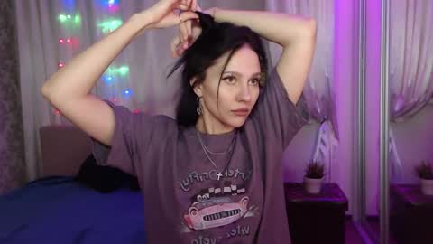 Snapshot of zlatagoddess chatting on November 24, 1:00 pm Zlata online show from November 24, 1:00 pm