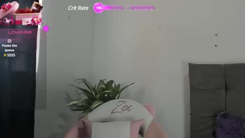 Snapshot of zoe69__ chatting on February 2, 7:25 pm ZOE online show from February 2, 7:25 pm