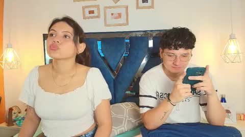 Zoe and dylan  online show from March 2, 12:23 pm