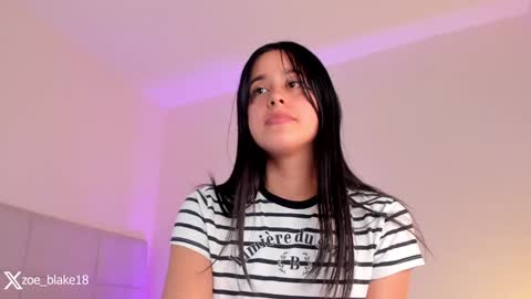 Zoe online show from December 2, 9:17 pm