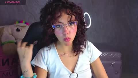 Snapshot of zoe_ch_ chatting on July 9, 3:10 am zoe_ch_ online show from July 9, 3:10 am
