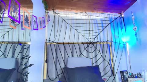 Zoe online show from October 12, 12:37 pm