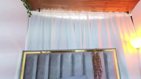 Zoe online show from February 16, 12:34 pm