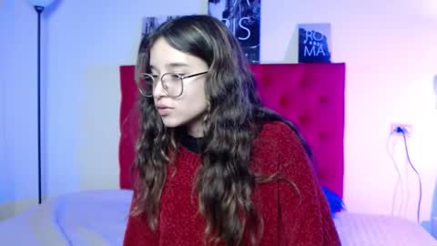 zoe_dear online show from March 4, 8:37 pm