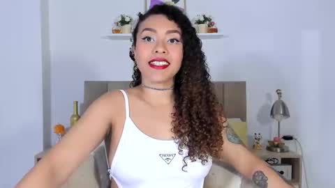 Zoe Gruber online show from March 10, 11:32 pm