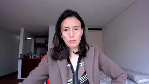 ZOE online show from September 17, 10:33 pm