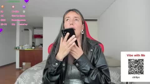 ZOE online show from June 4, 8:59 pm