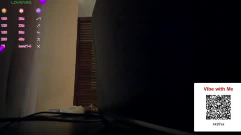 ZOE online show from June 8, 2:01 am
