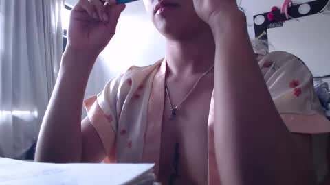 ZOE online show from February 14, 5:46 pm