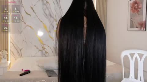 Snapshot of zoe_longhair chatting on July 31, 7:57 pm zoe_longhair online show from July 31, 7:57 pm