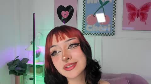 Zoe Lynch online show from March 18, 11:35 am