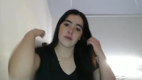 Zoe online show from April 7, 5:46 pm