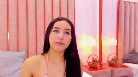 Snapshot of zoe_monrow chatting on May 29, 12:14 pm Zoe Monrow online show from May 29, 12:14 pm