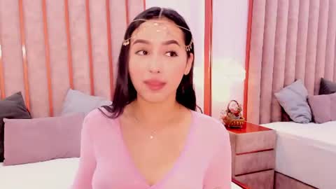 Snapshot of zoe_monrow chatting on June 17, 12:18 pm Zoe Monrow online show from June 17, 12:18 pm