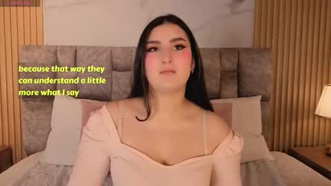 Snapshot of zoe_moon__ chatting on May 16, 1:54 pm zoe_moon__ online show from May 16, 1:54 pm