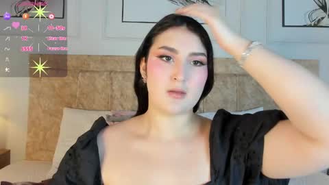 Snapshot of zoe_moon__ chatting on May 18, 2:34 pm zoe_moon__ online show from May 18, 2:34 pm