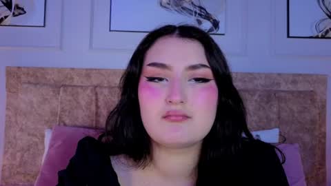 Snapshot of zoe_moon__ chatting on July 12, 1:02 pm zoe_moon__ online show from July 12, 1:02 pm