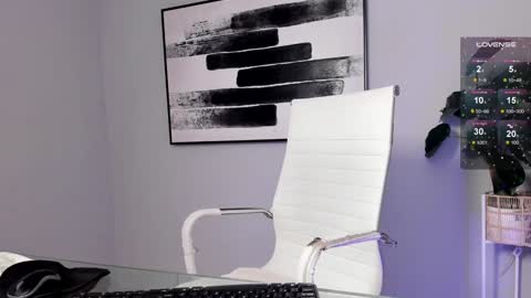 Snapshot of zoe_olsen__ chatting on February 9, 1:00 am Zoe Olsen online show from February 9, 1:00 am