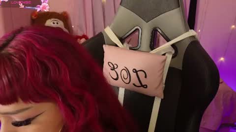 zoe_sullivan_ online show from July 20, 10:39 am
