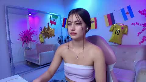 Zoe online show from July 4, 11:27 am