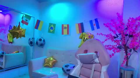 Zoe online show from July 15, 11:26 am
