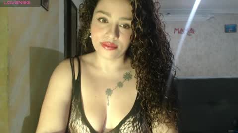Snapshot of zoe_tai chatting on June 8, 8:37 am zoe tai online show from June 8, 8:37 am