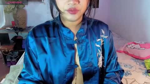 kyara derika online show from February 13, 1:07 pm