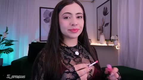 Snapshot of zoee_cruz chatting on May 3, 12:00 pm Camila online show from May 3, 12:00 pm