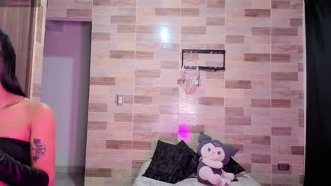 Snapshot of zoee_dolcee chatting on January 12, 11:54 pm Catt online show from January 12, 11:54 pm