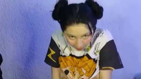 zoee jhonnyy online show from January 6, 8:29 am