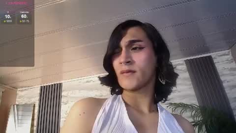 Snapshot of zoee_kiss_ chatting on May 11, 11:57 pm ZOE online show from May 11, 11:57 pm
