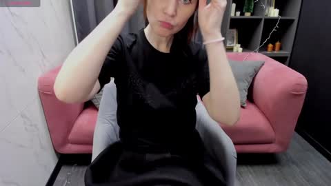 Zoe online show from January 3, 1:25 pm