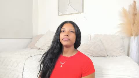Snapshot of zoegarner10 chatting on June 1, 7:37 pm zoegarner10 online show from June 1, 7:37 pm