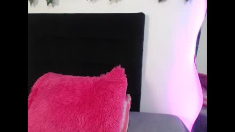 Laura  online show from September 24, 4:27 am