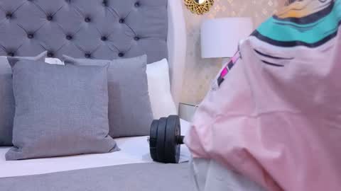 Snapshot of zoekrug chatting on September 17, 12:07 pm Zoe Krug online show from September 17, 12:07 pm