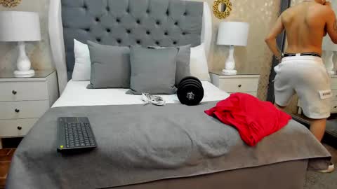 Snapshot of zoekrug chatting on September 23, 11:46 am Zoe Krug online show from September 23, 11:46 am