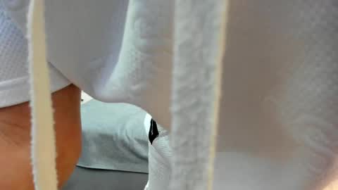 Snapshot of zoekrug chatting on October 17, 11:57 am Zoe Krug online show from October 17, 11:57 am