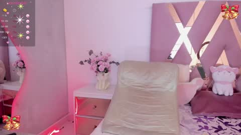 Snapshot of zoemina__ chatting on December 18, 4:06 pm Antonella Kim online show from December 18, 4:06 pm