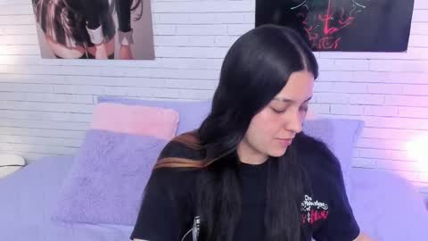 ZOE  online show from November 29, 6:27 am