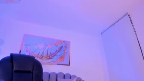 Snapshot of zoepresley chatting on October 27, 1:42 am Zoe Presley online show from October 27, 1:42 am