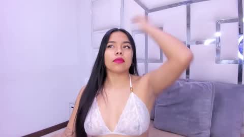 ZoeSwam online show from February 5, 11:12 am