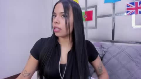 ZoeSwam online show from July 16, 1:17 pm