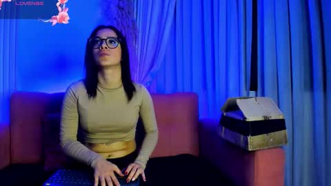 Zoe online show from December 21, 5:03 am