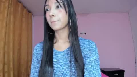 Snapshot of zoey_babyqueen19 chatting on March 30, 4:57 am Zoey online show from March 30, 4:57 am