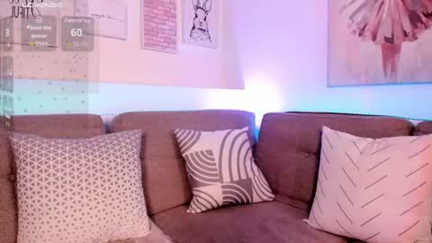 Snapshot of zoey_monroe_ chatting on June 23, 1:53 pm Zoey online show from June 23, 1:53 pm